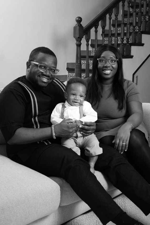 reportaje-luz-y-alma-retrato-blanco-negro-familia-1-3